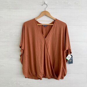 NWT Democracy burnt ochre, short sleeve, faux wrap linen blend top L